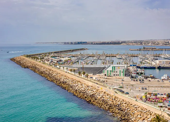 Rincon Junto Al Mar